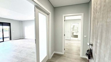 Modern 2-Bedroom Apartment in Gambelas, Faro, Property for sale in PP175457