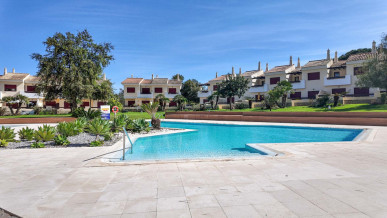 Elegant 2 Bedroom Apartment In Vila Sol, Vilamoura With Golf Views & Exceptional Amenities, Property for sale in Vilamoura, Albufeira, PP175787