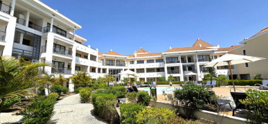 Top-Floor Luxury 2-Bedroom Apartment at Hilton Vilamoura As Cascatas Golf Resort & Spa, Property for sale in Vilamoura, Albufeira, PP175880