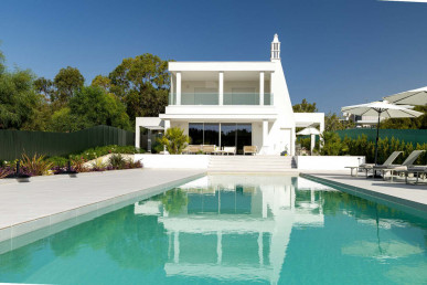 Stunning High-End Brand-New Villa V4+2 In Central Alvor, Property for sale in Alvor, Portimão, PP175954