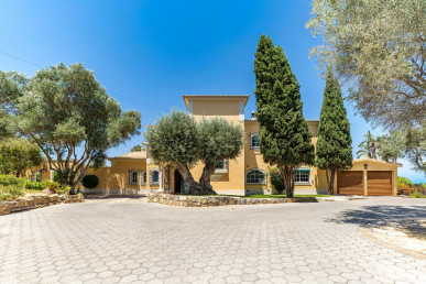 Spectacular 5-Bedroom Villa/Estate - Live In Luxury, Earn In Paradise - Assumadinha, Vilamoura, Property for sale in Vilamoura, Albufeira, PP175979