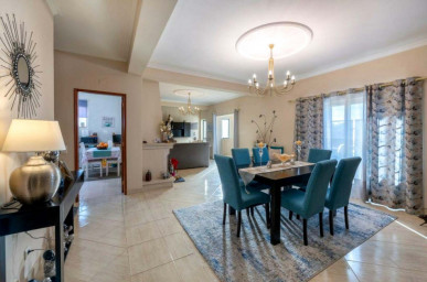 Charming 2+1 Bedroom Villa in the Heart of Almancil, Property for sale in PP176011