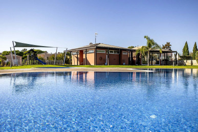 Fantastic 2 + 1 Bedroom Semi-Detached Villas  In Carvoeiro, Property for sale in PP176048