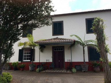 Manor House In Funchal, Property for sale in PP176110