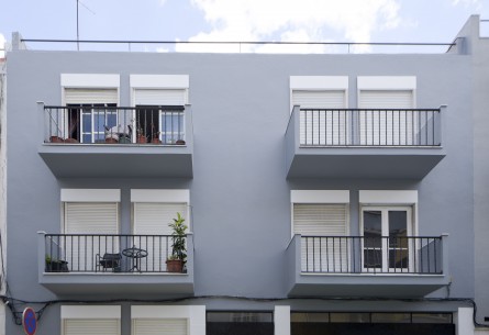 1 Bedroom Apartment for Sale in Graça, Lisbon | Garden Property in Historic Area, Property for sale in PW445