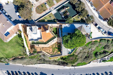 Live And Work By The Water – Unique Restaurant + Home In Alvor, Property for sale in Alvor, Portimão, PP176166