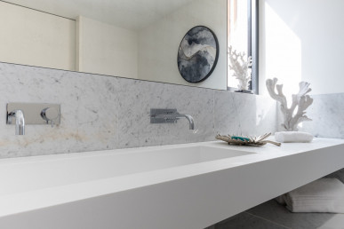 4 bedroom villa with 4 Fronts River View, Property for sale in Canidelo, Vila Nova de Gaia, DL18506-DA