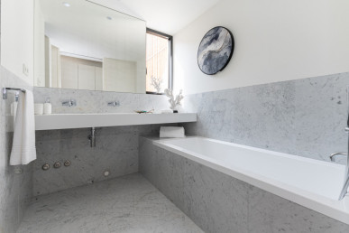 4 bedroom villa with 4 Fronts River View, Property for sale in Canidelo, Vila Nova de Gaia, DL18506-DA