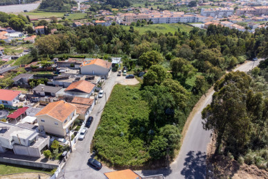 Urban land for housing, commerce or services, with sea views, Property for sale in Gulpilhares e Valadares, Vila Nova de Gaia, DL20785
