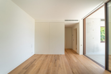 Apartment 3 Bedrooms Torre Miramar - River View - Balcony 90m2, Property for sale in DL21639