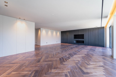 4 bedroom flat located in Boavista, Porto, Property for sale in DL23883