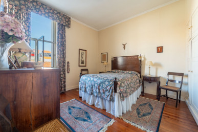 3 Bedroom Villa with Backyard in Foz Velha, Porto, Property for sale in Aldoar, Foz do Douro e Nevogilde, Porto, DL25145