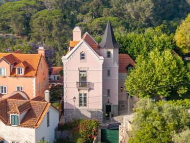 4 bedroom villa for sale in Sintra with garden, parking and mountain views, Property for sale in DL27456