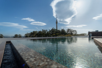 New 4 bedroom flat with park view in Quinta do Cravel, Property for sale in DL28644