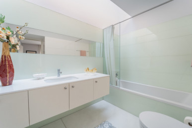 4 bedroom house located next to Parque da Cidade, close to Foz and the beach, Property for sale in DL30526