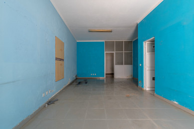 2-storey building with approved project in the ARU area of Alcácer do Sal., Property for sale in DL32199