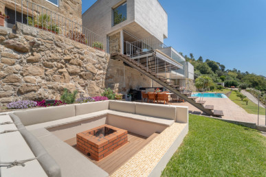 4 bedroom villa with pool and SPA on the bank of the Douro River, Property for sale in DL32758