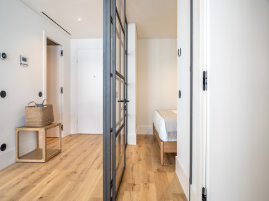 New and furnished 2 bedroom flat, with AL in Foz Douro, Property for sale in DL33217