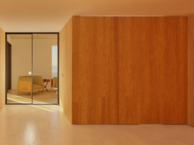 5 bedroom flat, with sea view, next to Tamariz beach, Property for sale in DL33191