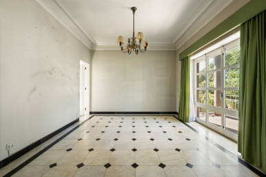 6 bedroom villa with river view in Caxias, Oeiras, Property for sale in DL33748