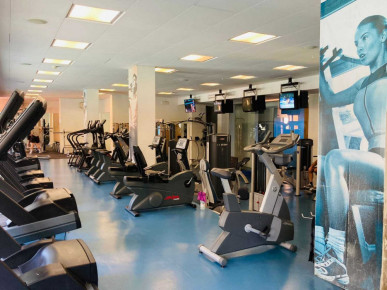 Store in Matosinhos Sul, Property for sale in DL33812