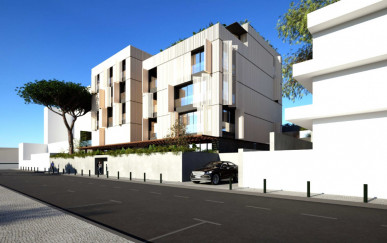 3 bedroom flat with 3 parking spaces, in Estoril, Property for sale in DL34093
