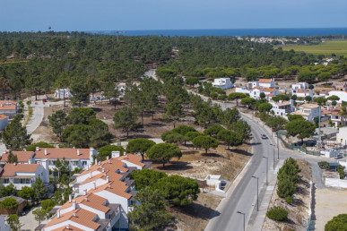 Plot of land, in the La Reserve subdivision, Carvalhal, Property for sale in DL33979