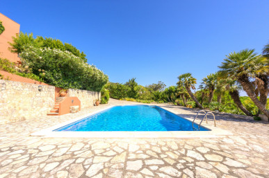 Exclusive 5 bedroom villa, overlooking Guincho and Cascais, Property for sale in DL33867