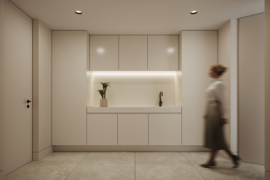 4 bedroom villa with garden, swimming pool and parking in Estoril, Property for sale in DL35006