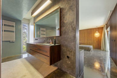 Modernist 6-Bedroom Detached House for Sale in Cascais – Architectural Signature & Unique Atmosphere, Property for sale in DL35355