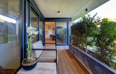 Brand new 2 bedroom flat in the centre of Estoril, Property for sale in DL35357