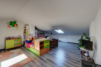 5 bedroom flat in Cascais with terrace, sea view and garage, Property for sale in DL35438