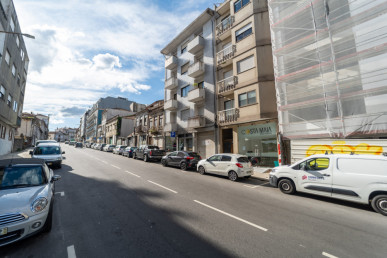 Padre António Vieira 155, Property for sale in DL22113