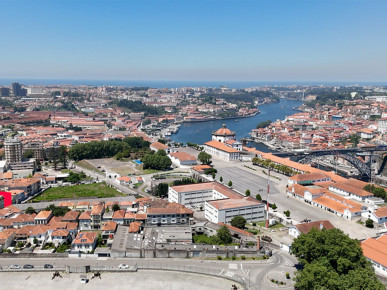 Azuaga 68, Property for sale in DL27984