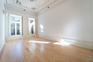 Álvares Cabral 127, Property for sale in DL28949