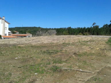 Land in Foz do Arelho with approved allotment, Property for sale in BL779