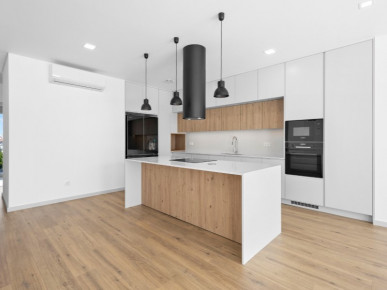 3 bedroom flat in the centre of Lourinhã, near the beaches, Property for sale in BL1260-A