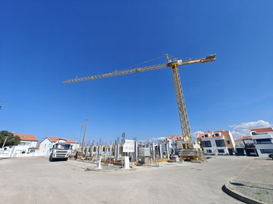 Apartments 5 minutes from the beautiful beaches of Baleal, Property for sale in Peniche, Peniche, BL1294 (I)