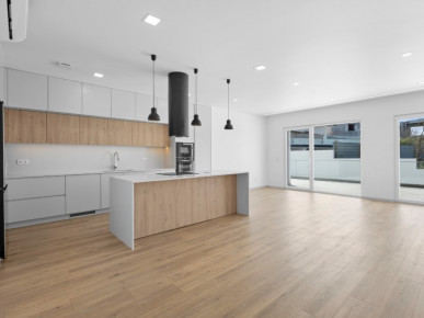 3 bedroom flat in the centre of Lourinhã, near the beaches, Property for sale in BL1260-D