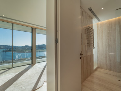 3 bedroom villa with garden and panoramic views over the Douro River, Property for sale in DL35977