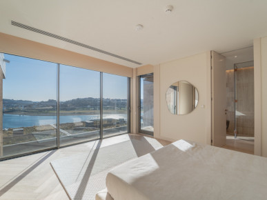 3 bedroom villa with garden and panoramic views over the Douro River, Property for sale in DL35977