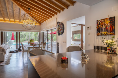 3 bedroom villa, with swimming pool and private garden in Grândola, Property for sale in DL36136