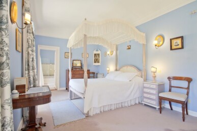 5 bedroom Property in Barcelos, Property for sale in JL-51642