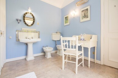 5 bedroom Property in Barcelos, Property for sale in JL-51642