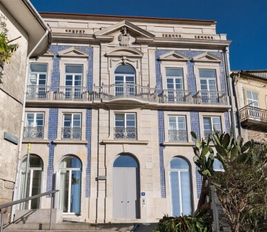 Palácio Fervença, Property for sale in JL-PF