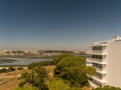 Colina do Outeiro, Property for sale in JL-COUT