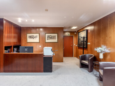 Office Space for Sale in Lisbon, Property for sale in JL-64764