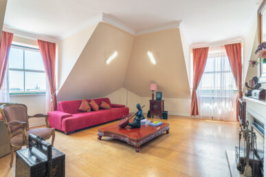 2 bedroom Property in Lisbon, Property for sale in JL-66587