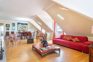 2 bedroom Property in Lisbon, Property for sale in JL-66587