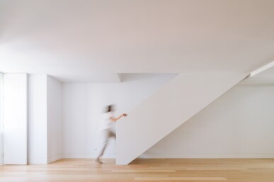 2 bedroom Property in Lisbon, Property for sale in JL-70711